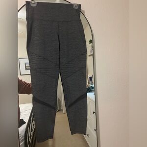 Gray Old Navy active. Size medium
